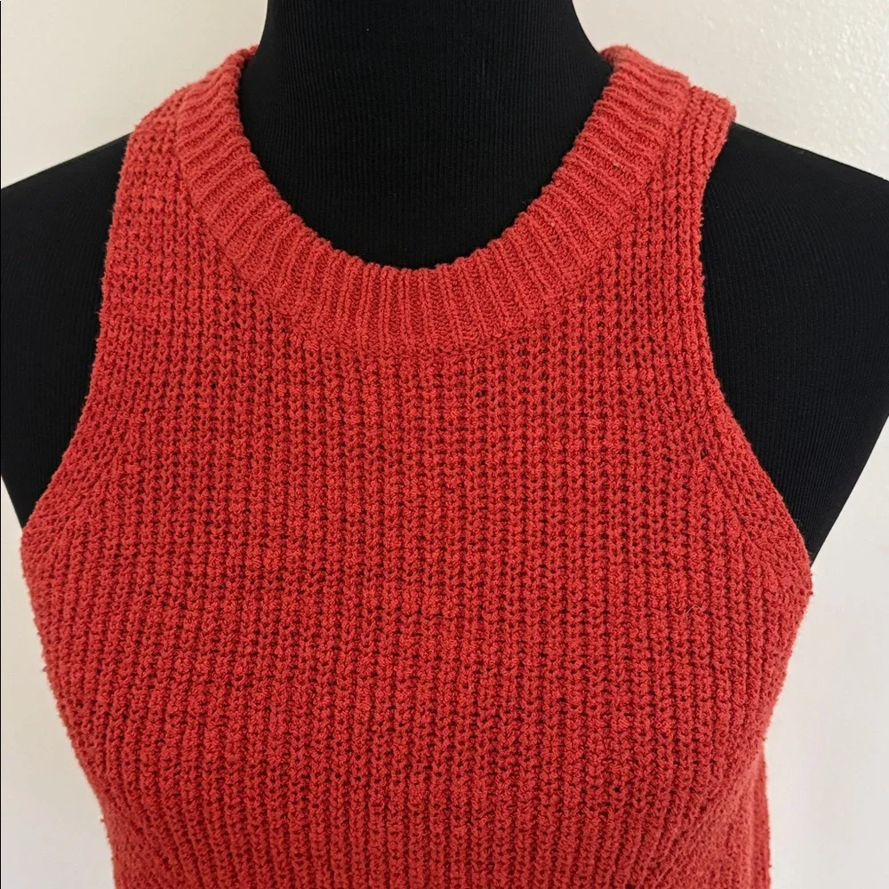 Madewell Red Ribbed Knit Sleeveless Sweater Size Small - Picture 3 of 7